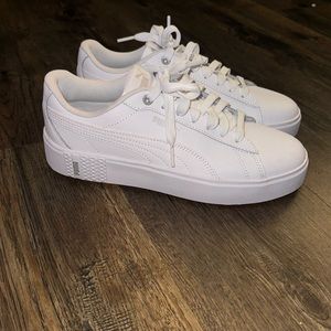 Puma Carina 2.0 Sneakers- NWOT